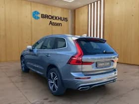 Volvo XC60 thumbnail 3
