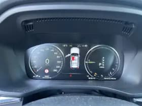 Volvo XC60 thumbnail 9