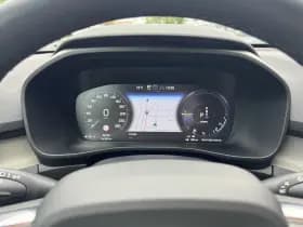 Volvo XC40 thumbnail 4