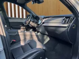 Volvo XC90 thumbnail 7