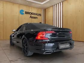 Volvo S90 thumbnail 2