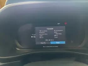 Volvo XC40 thumbnail 9