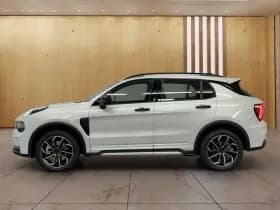 Lynk & Co 01 thumbnail 2