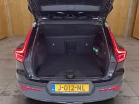 Volvo XC40 thumbnail 12