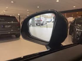 Volvo XC40 thumbnail 13