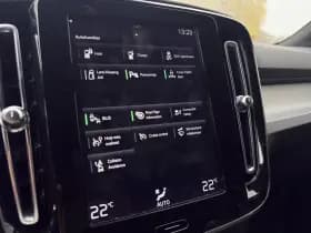 Volvo XC40 thumbnail 7