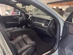 Volvo XC60 thumbnail 22
