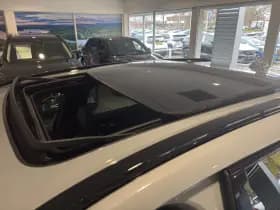 Volvo XC60 thumbnail 23
