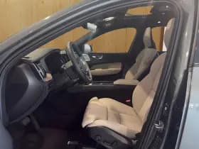Volvo XC60 thumbnail 12