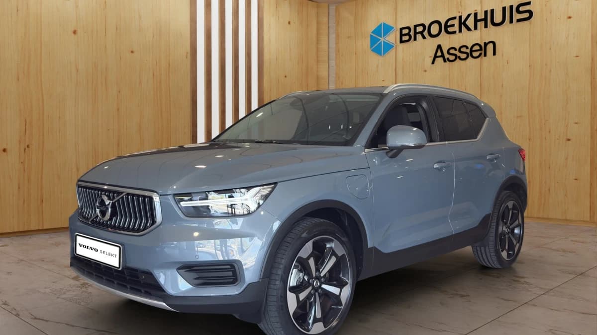 Volvo XC40 — foto 1