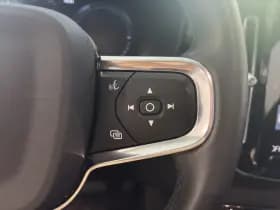 Volvo XC40 thumbnail 11