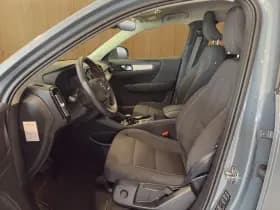 Volvo XC40 thumbnail 7