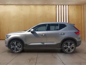 Volvo XC40 thumbnail 5
