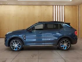 Lynk & Co 01 thumbnail 2