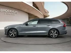 Volvo V60 thumbnail 2