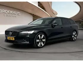 Volvo V60 — 2024, 30.154 km