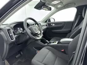Volvo EX40 thumbnail 11