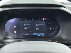 Volvo EX40 thumbnail 12