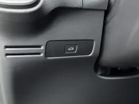 Volvo EX40 thumbnail 19
