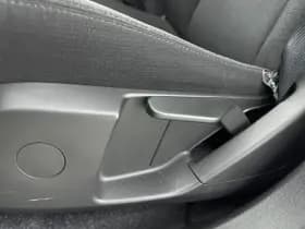 Volvo EX40 thumbnail 20