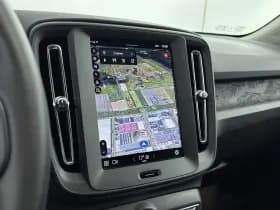 Volvo EX40 thumbnail 22