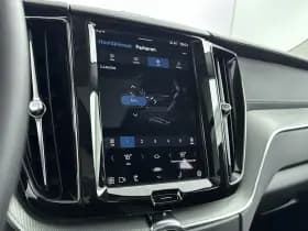 Volvo XC60 thumbnail 22