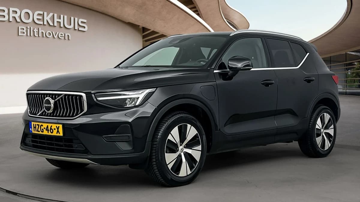 Volvo XC40 — foto 1