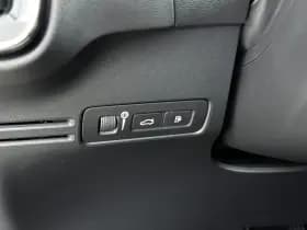 Volvo XC40 thumbnail 30