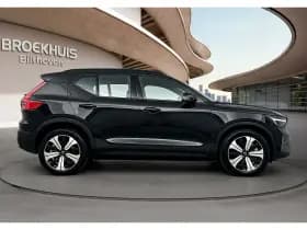 Volvo XC40 thumbnail 9