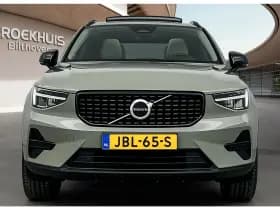 Volvo XC40 thumbnail 6
