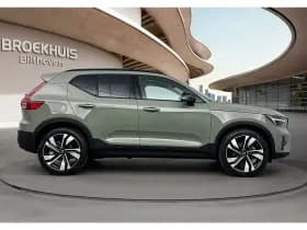 Volvo XC40 thumbnail 8