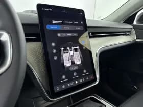Volvo EX90 thumbnail 21
