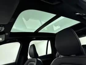 Volvo XC90 thumbnail 34