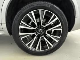 Volvo XC90 thumbnail 41
