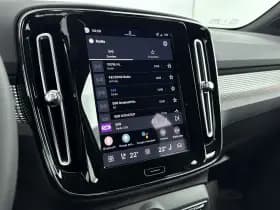Volvo EX40 thumbnail 25