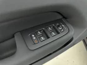 Volvo XC60 thumbnail 23