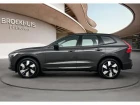 Volvo XC60 thumbnail 2