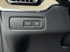 Volvo XC60 thumbnail 11