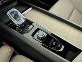 Volvo XC60 thumbnail 16