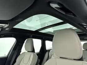 Volvo XC60 thumbnail 25