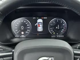 Volvo XC40 thumbnail 14