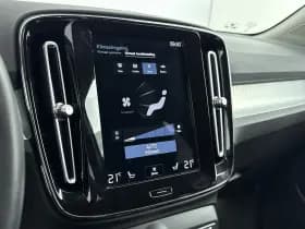 Volvo XC40 thumbnail 19