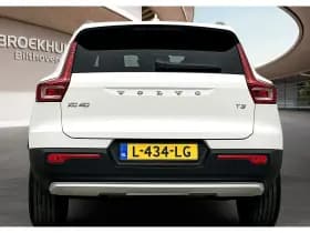 Volvo XC40 thumbnail 7
