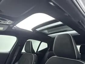 Volvo XC40 thumbnail 12