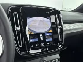 Volvo XC40 thumbnail 24