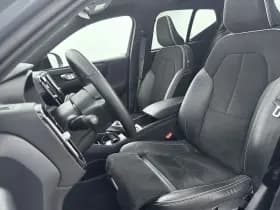 Volvo XC40 thumbnail 33
