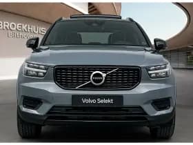 Volvo XC40 thumbnail 5