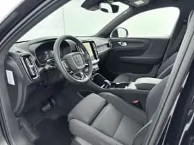 Volvo XC40 thumbnail 11