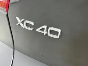 Volvo XC40 thumbnail 18