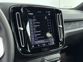Volvo XC40 thumbnail 25